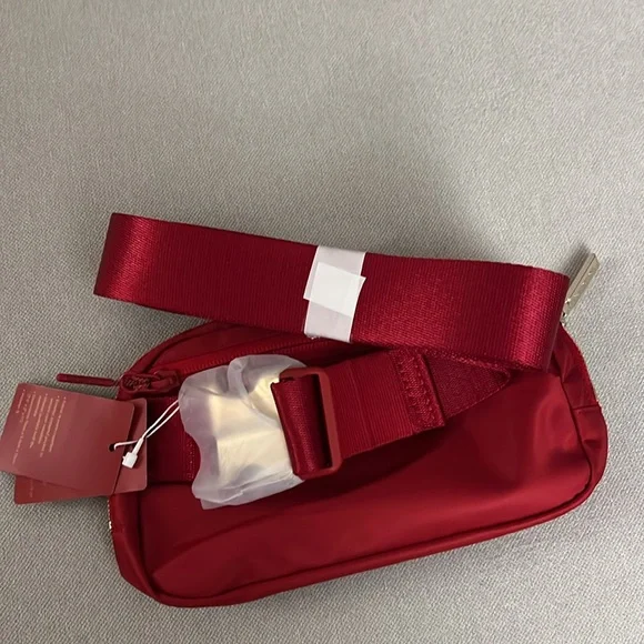 Lululemon Lunar New Year Everywhere Belt Bag 1L - Picture 2 of 8